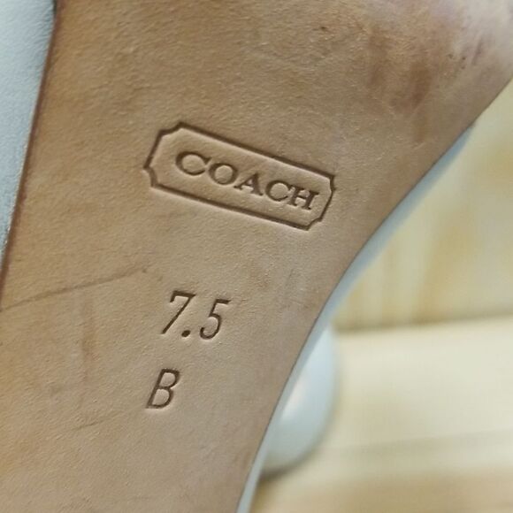 COACH ALEXA Soft Calf pumps Wmn's 7 1/2 - Picture 8 of 9
